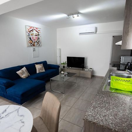 Napa Centrale Suites Ayia Napa Bagian luar foto