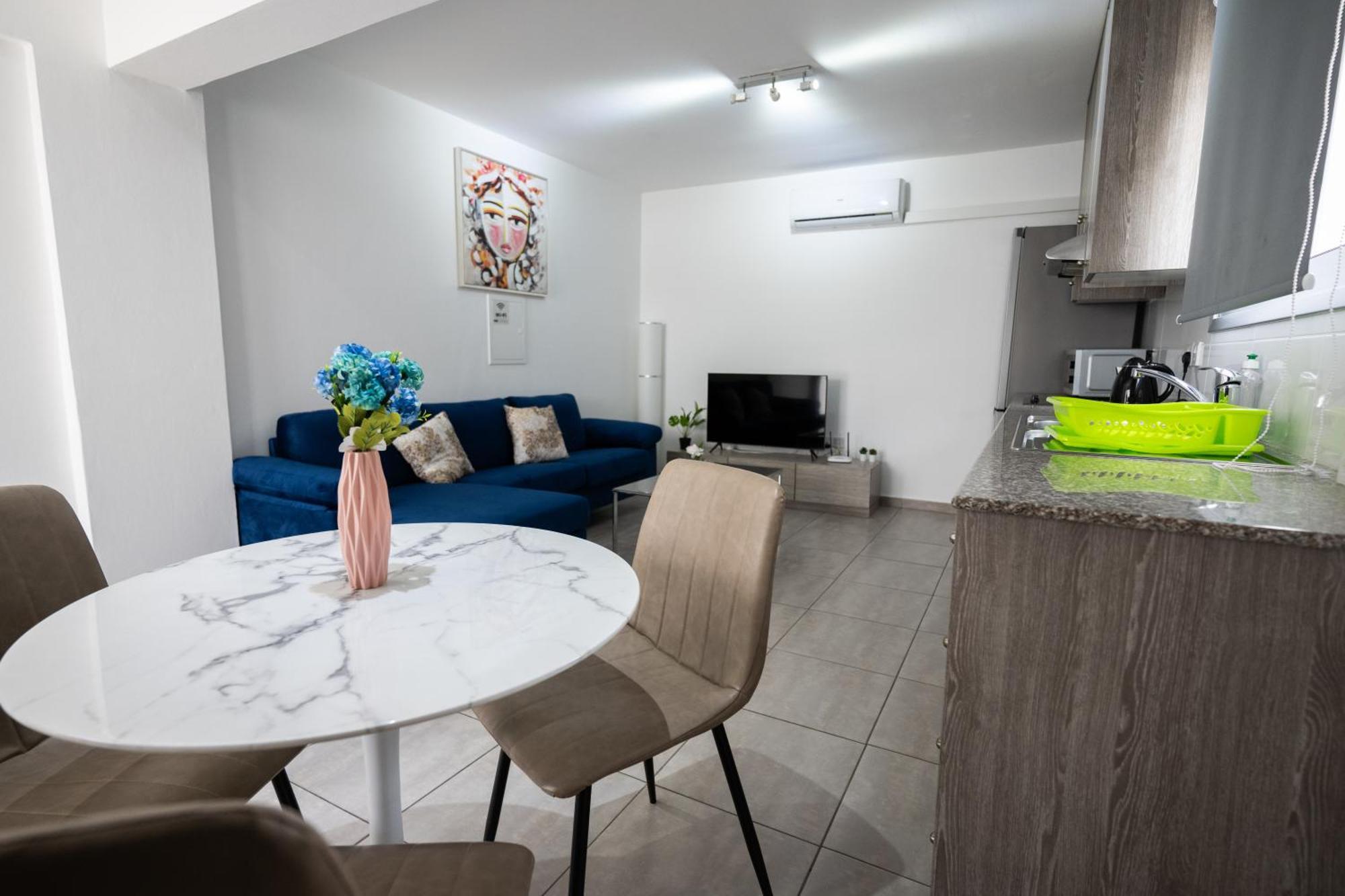 Napa Centrale Suites Ayia Napa Bagian luar foto