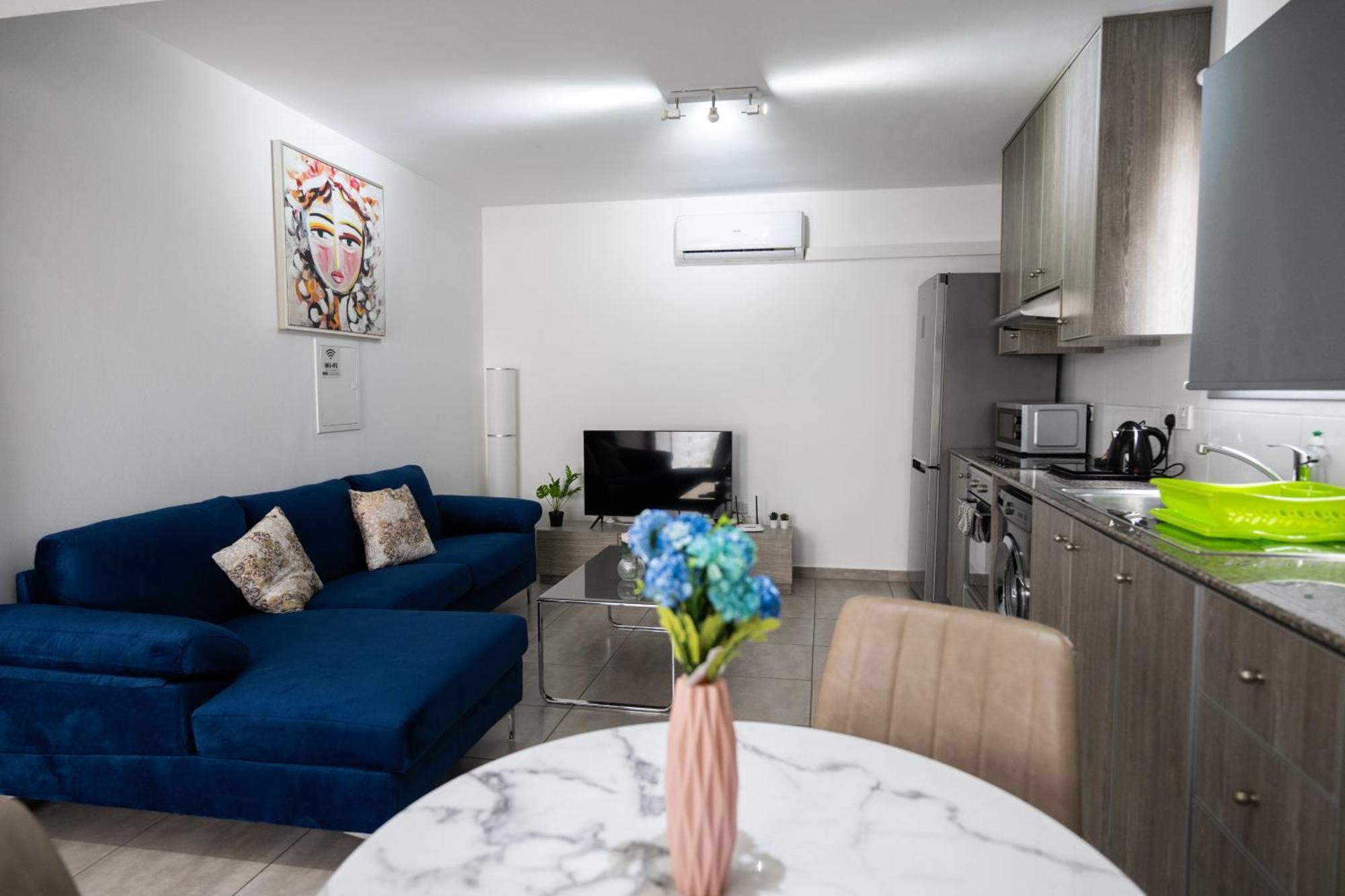 Napa Centrale Suites Ayia Napa Bagian luar foto