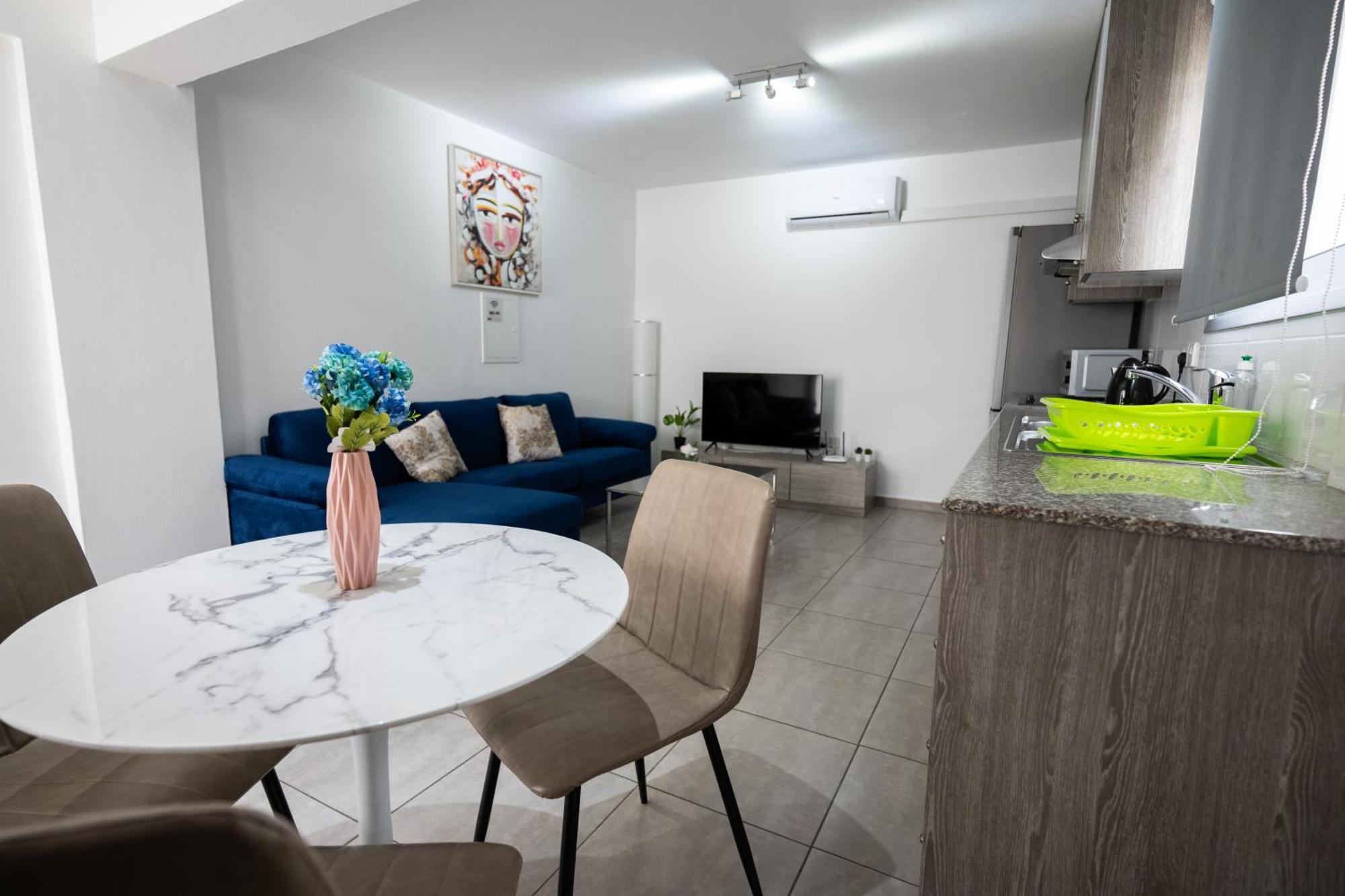 Napa Centrale Suites Ayia Napa Bagian luar foto