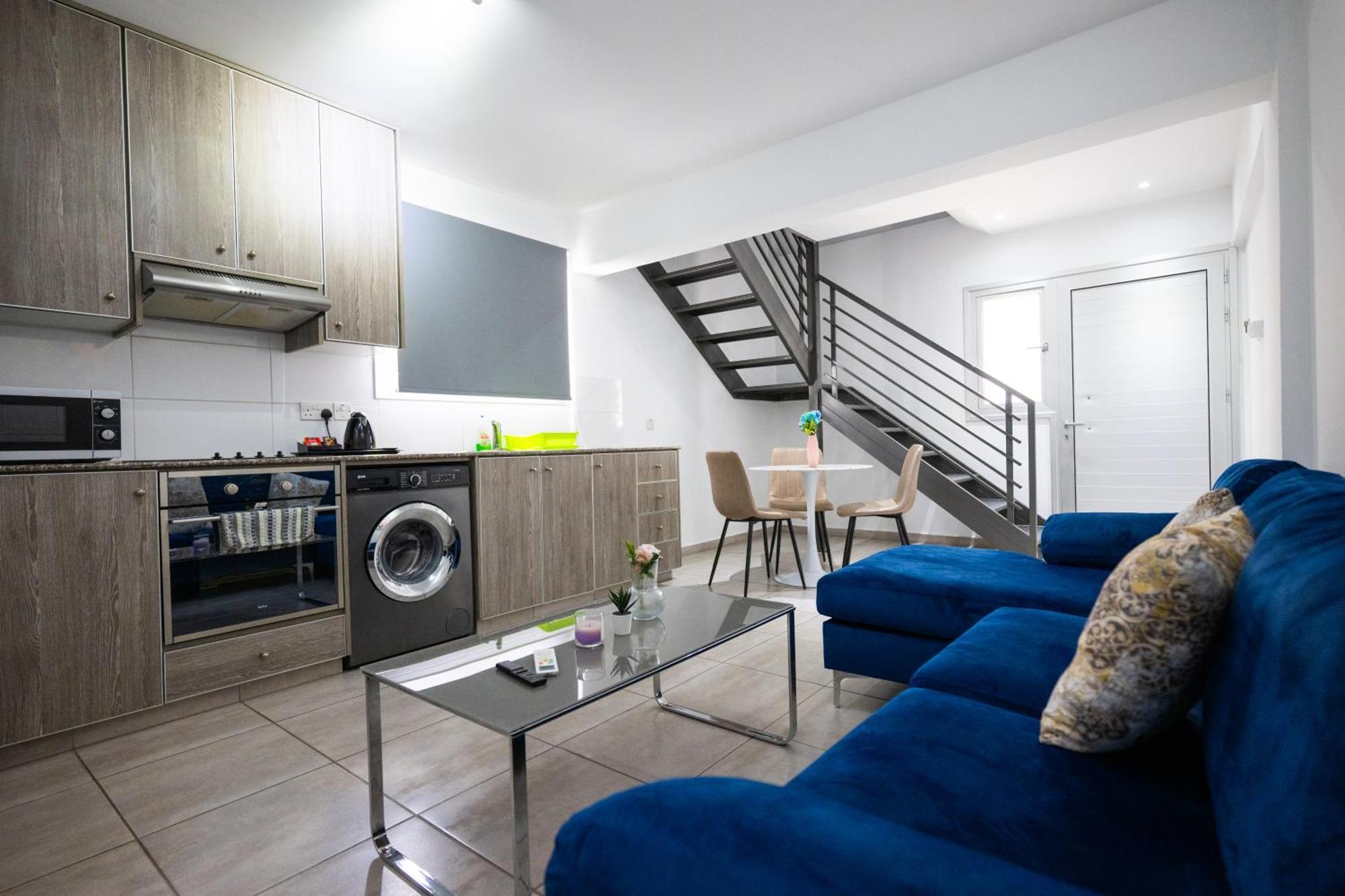 Napa Centrale Suites Ayia Napa Bagian luar foto